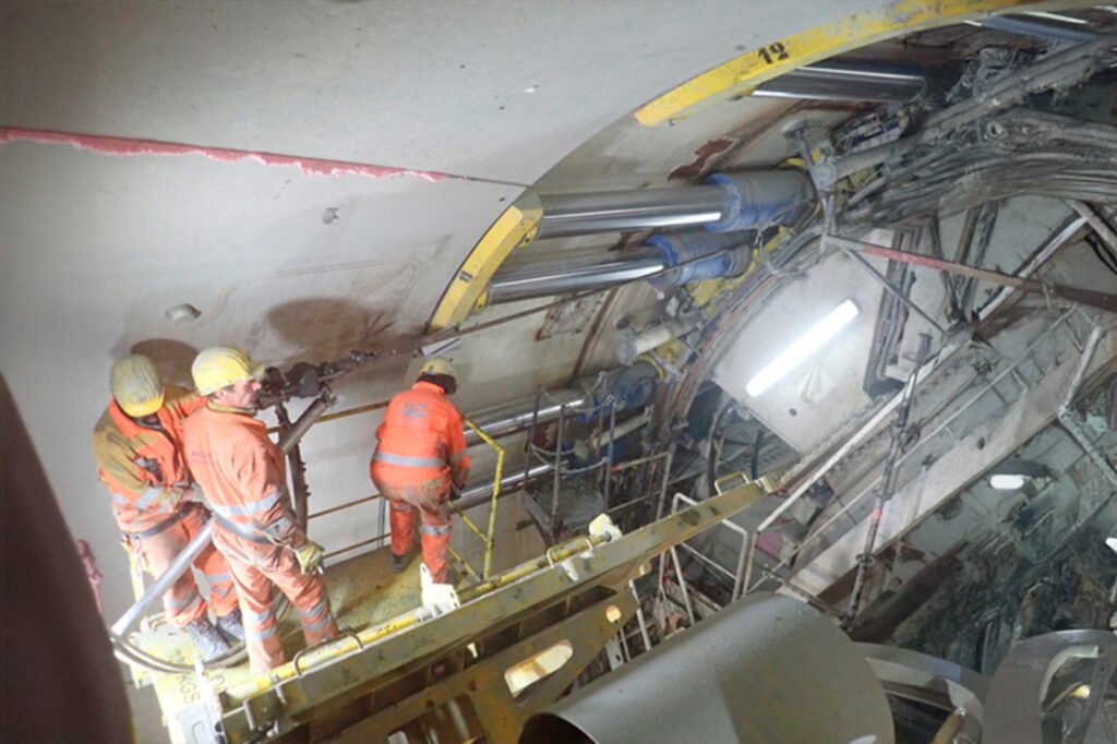 Contenido Inyección para la impermeabilización y consolidación túneles APIPSUM.v3